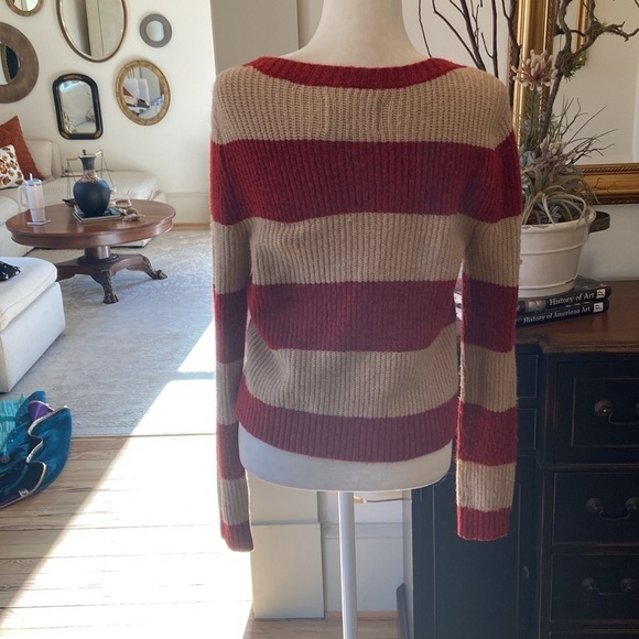 American Eagle red tan stripe cardigan!! Size Small - Picture 4 of 6